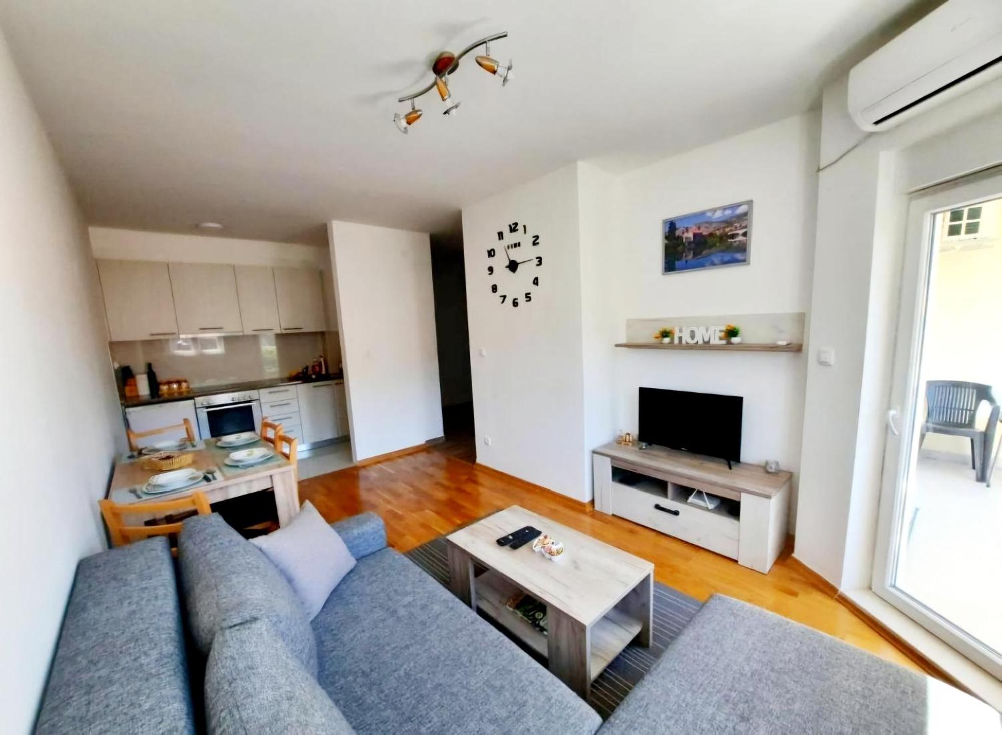 Apartman Panorama Требине Екстериор снимка